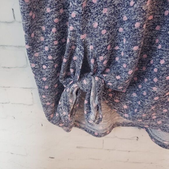 Studio B By Bobeau U Neck Scoop Neck Top Plus 1X Blue Pink Polka Dot Tie Hem - Picture 4 of 9